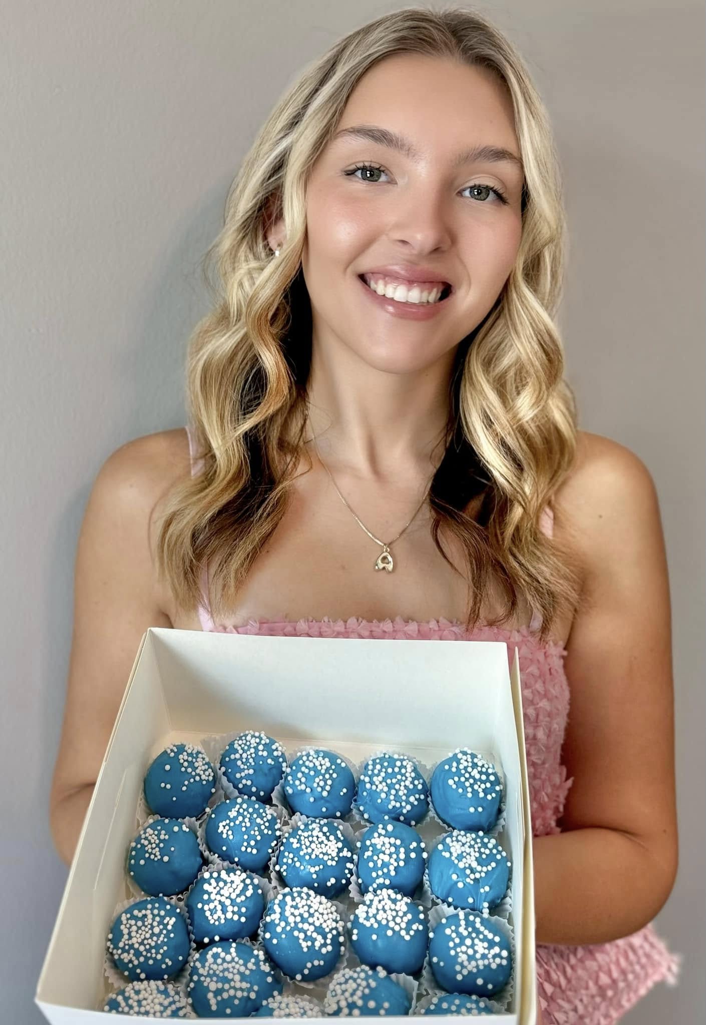 Alyssa with seasonal bakes